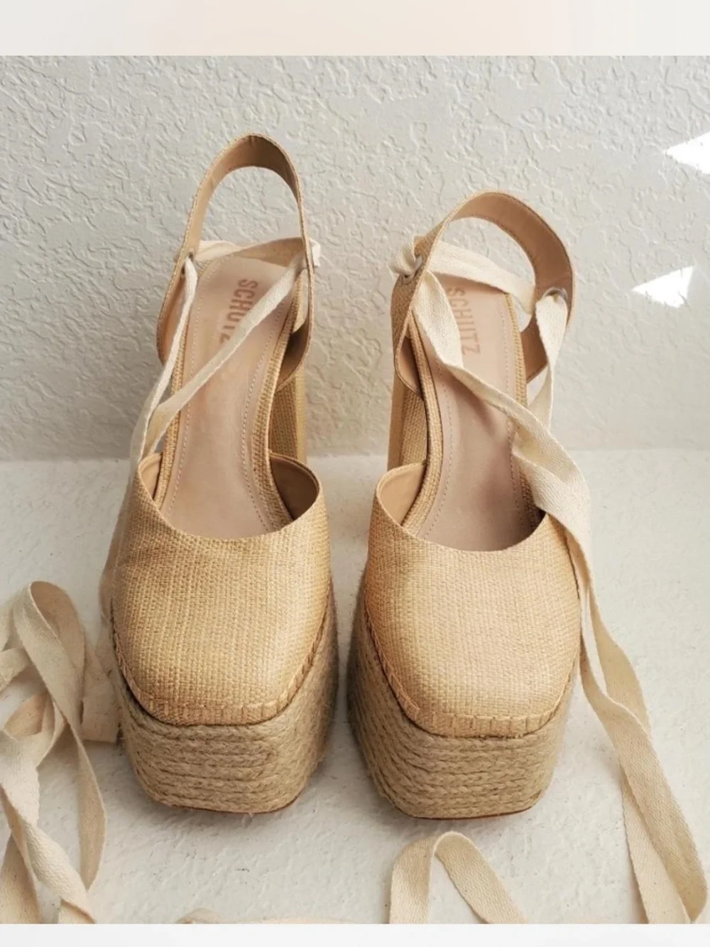 SCHUTZ these are